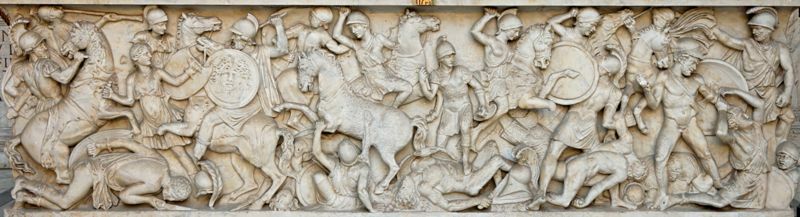 Битва греков с амазонками. Рельеф на римском мраморном саркофаге