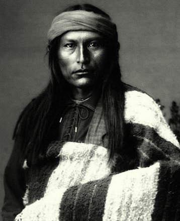 Naichez (1857-1921) Родственник Джеронимо. Чирикахуа апачи 