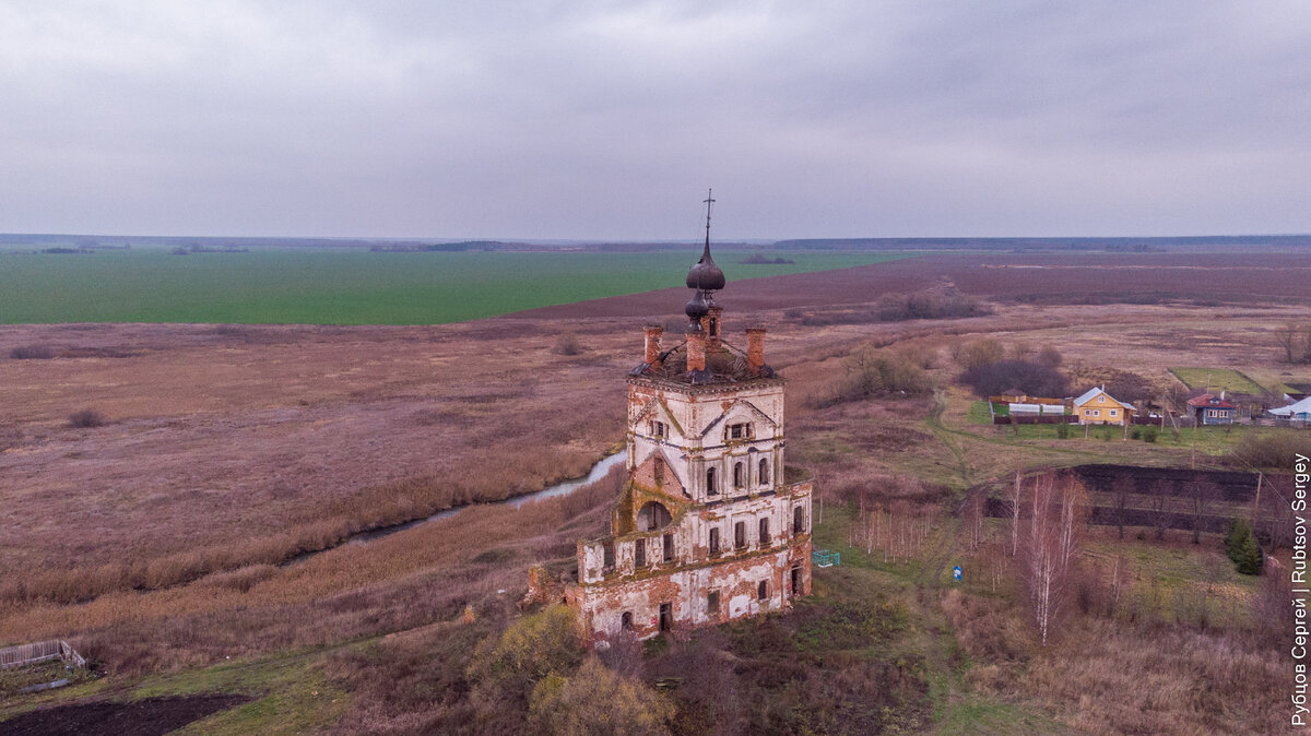 Троицкая церковь села Весь Суздальского района